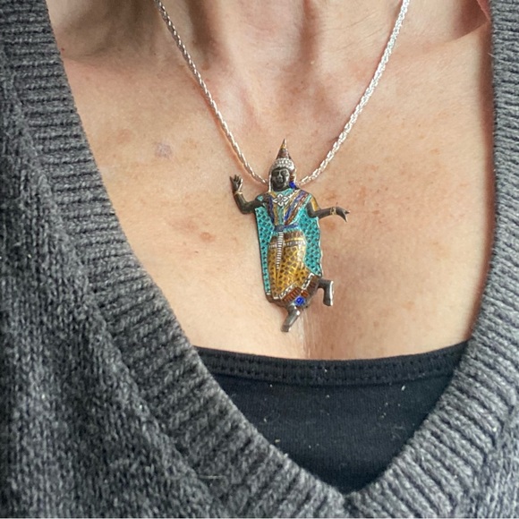 Sterling figure pendant - Picture 10 of 11